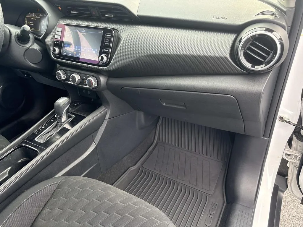 2023 Nissan Kicks SV - Photo 24