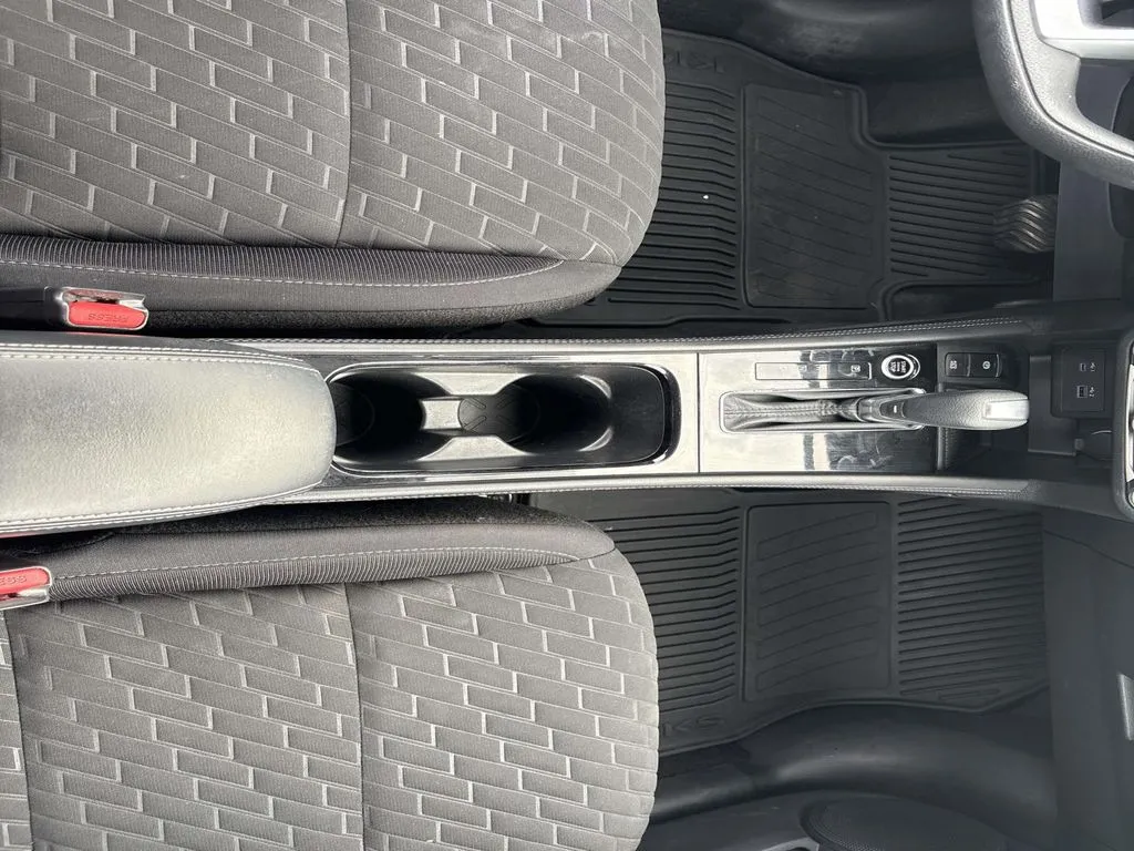 2023 Nissan Kicks SV - Photo 14