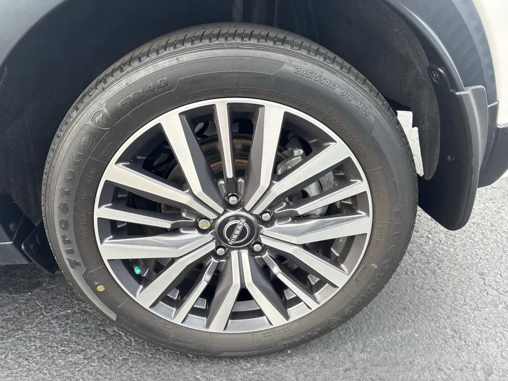 2023 Nissan Kicks SV - Photo 11
