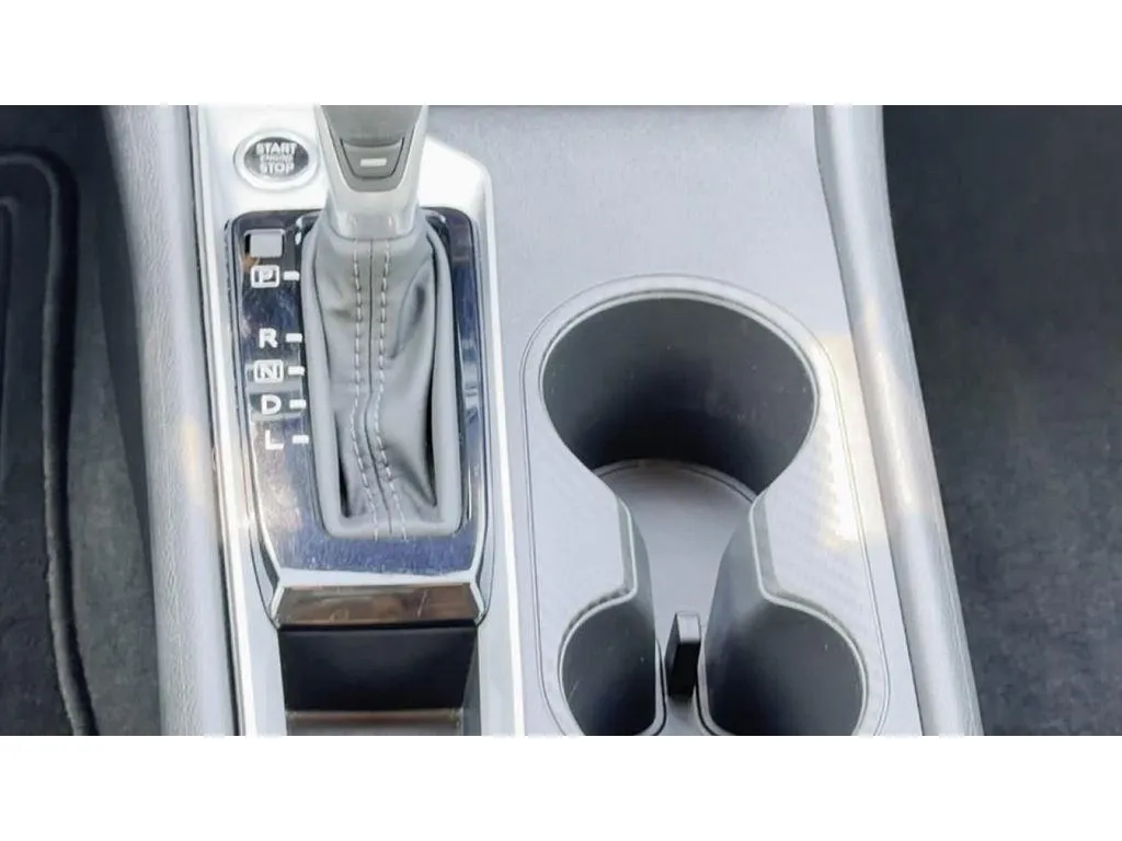 2025 Nissan Altima S - Photo 18