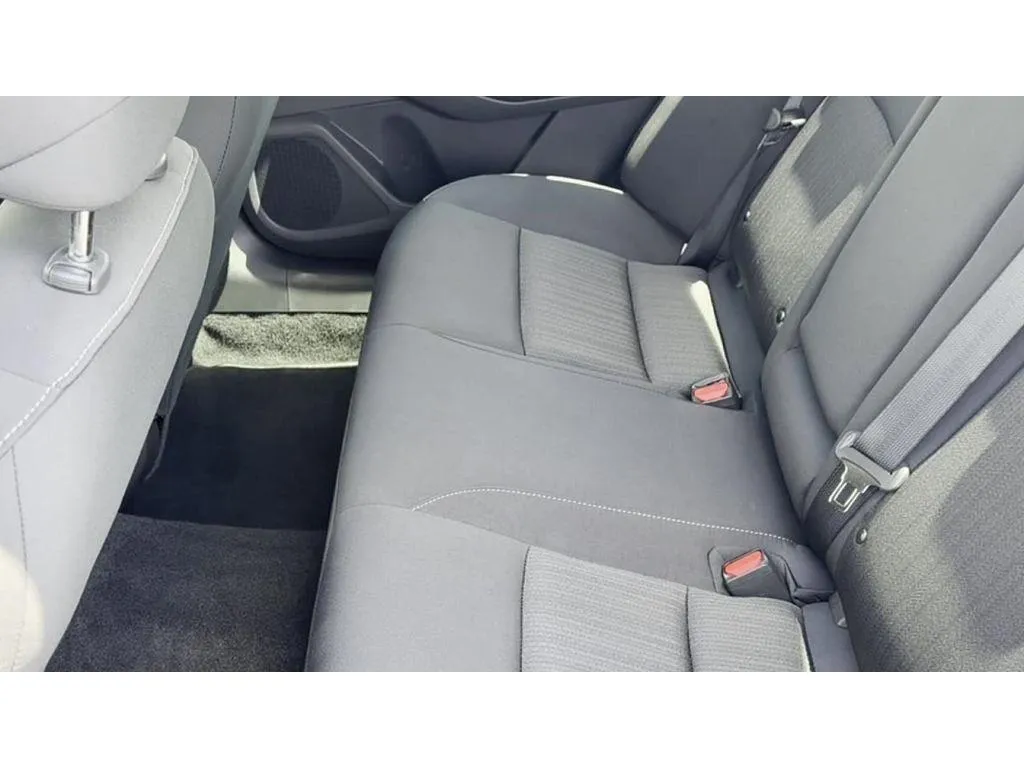 2025 Nissan Altima S - Photo 19