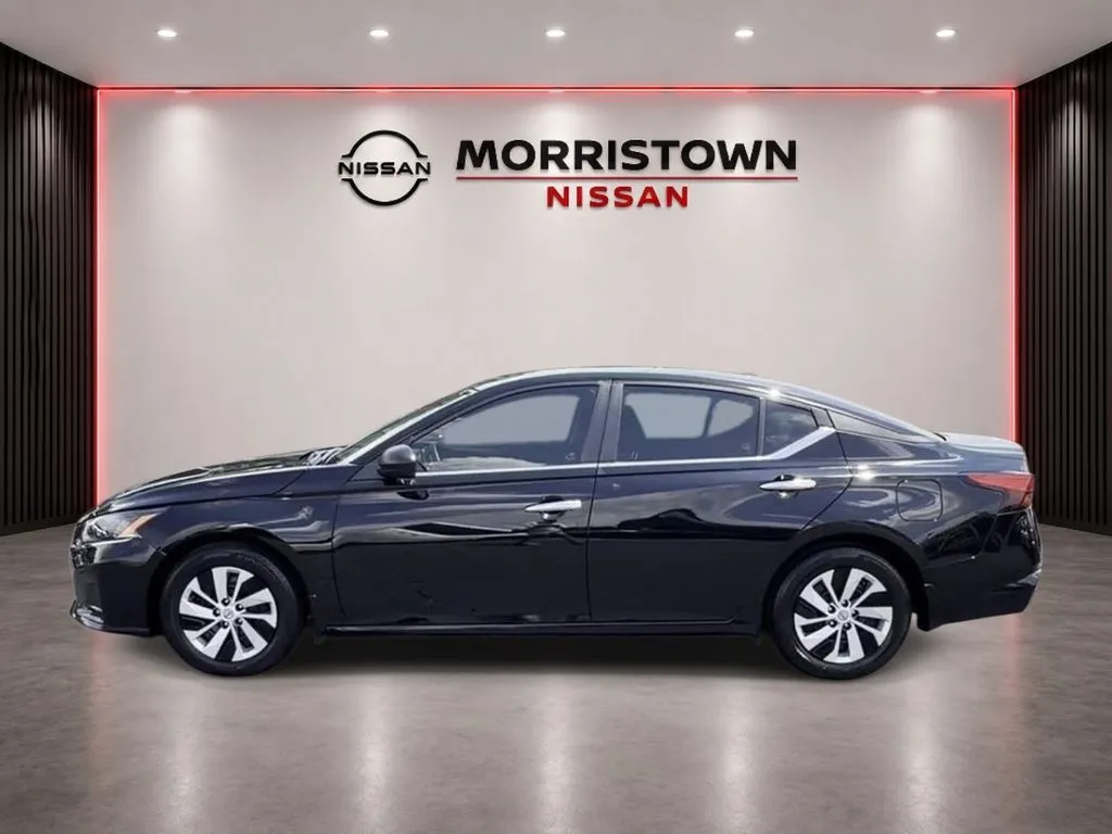 2025 Nissan Altima S - Photo 7