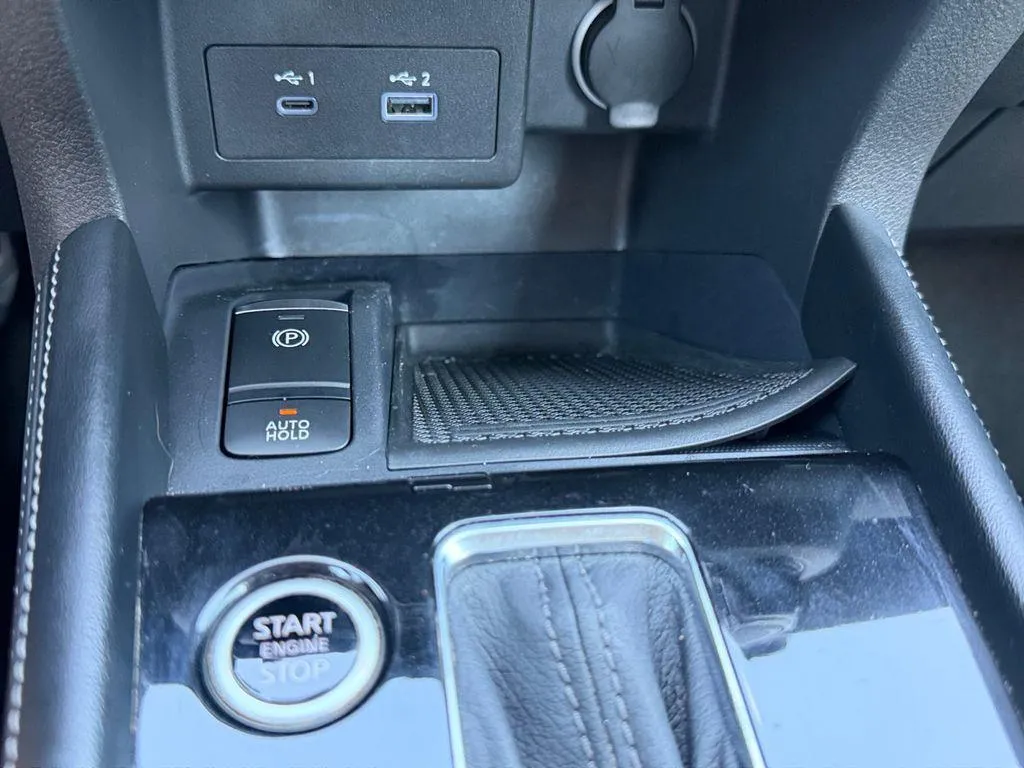 2023 Nissan Kicks SV - Photo 13