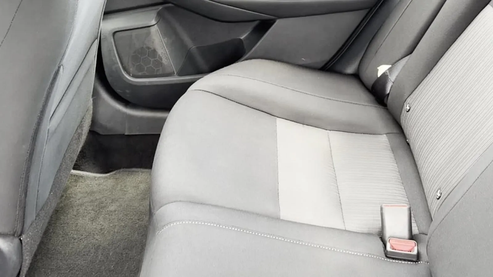 2025 Nissan Sentra SV - Photo 18