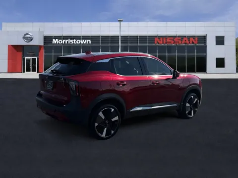 More photos of 2025 Nissan Kicks SR at Morristown Nissan, TN