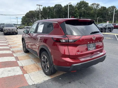 More photos of 2025 Nissan Rogue SV at Morristown Nissan, TN