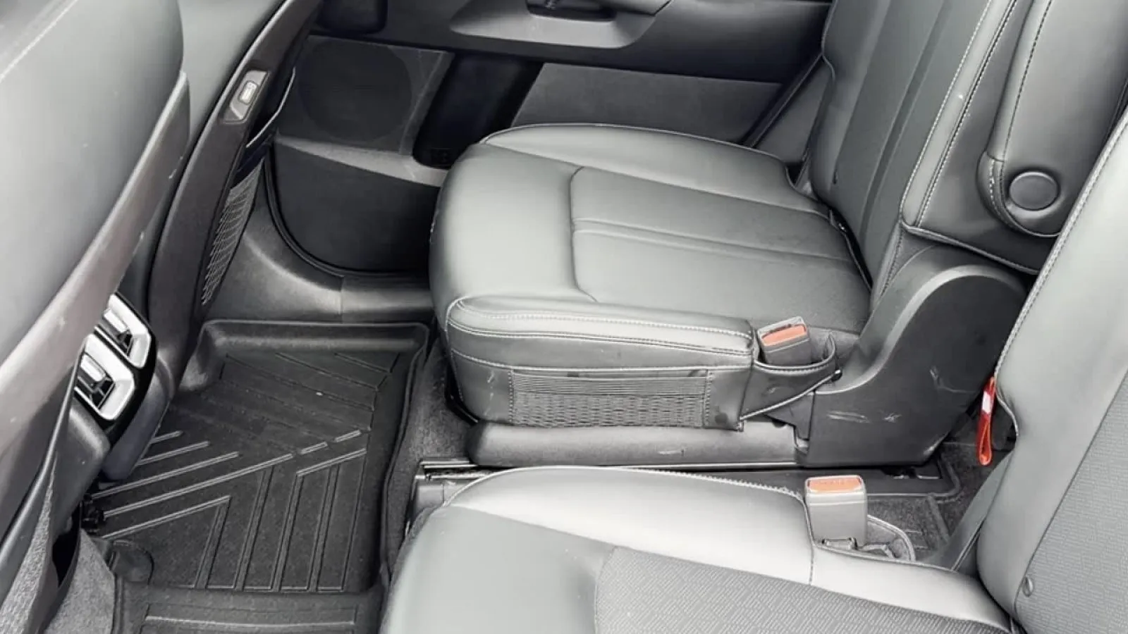 2022 Kia Sorento SX - Photo 18