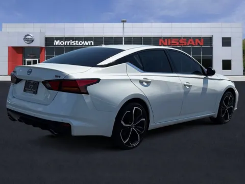 More photos of 2024 Nissan Altima 2.5 SR at Morristown Nissan, TN