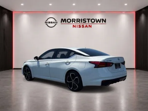 More photos of 2024 Nissan Altima 2.5 SR at Morristown Nissan, TN