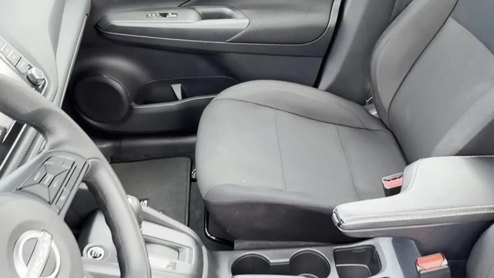 2025 Nissan KICKS PLAY Base - Photo 14