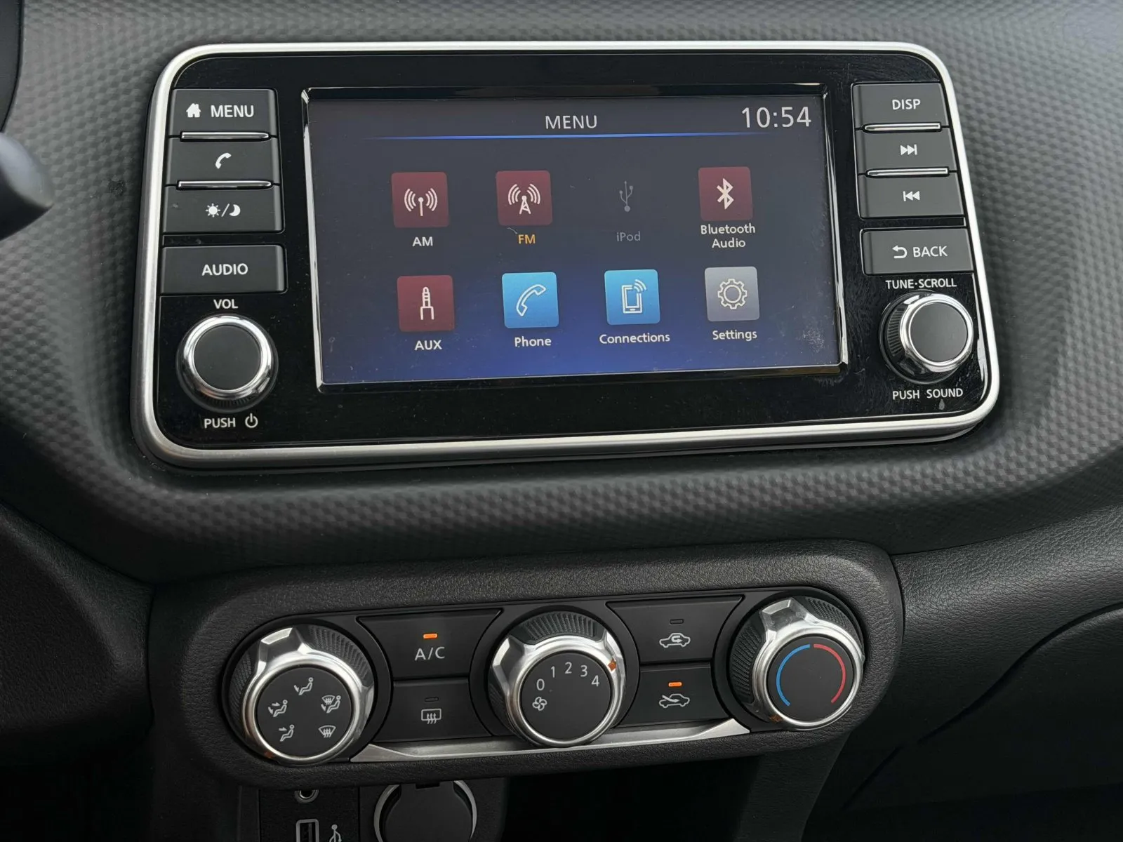 2025 Nissan KICKS PLAY Base - Photo 22