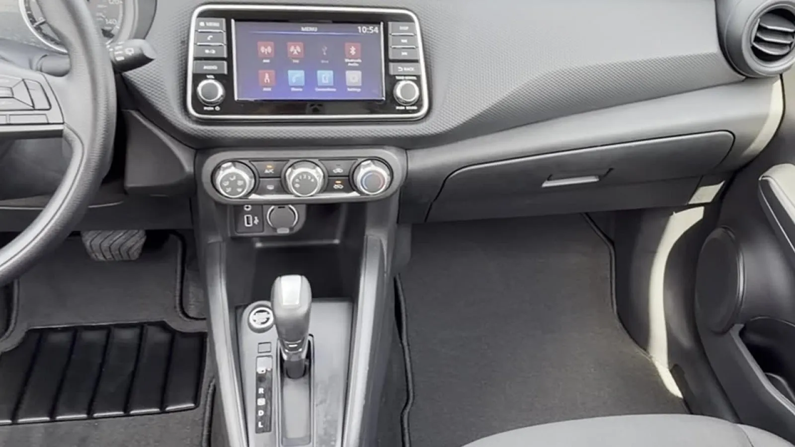 2025 Nissan KICKS PLAY Base - Photo 17