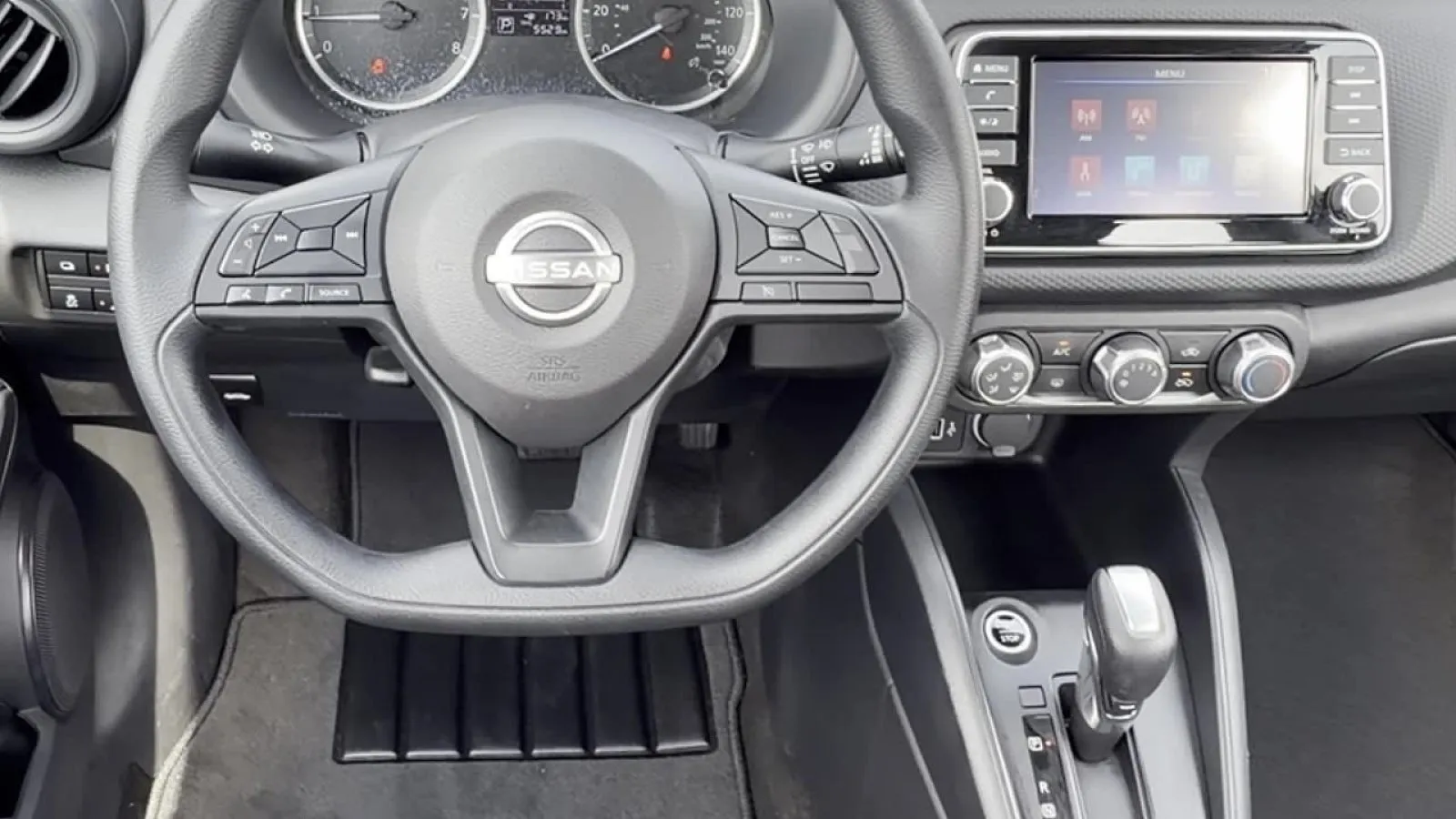 2025 Nissan KICKS PLAY Base - Photo 15