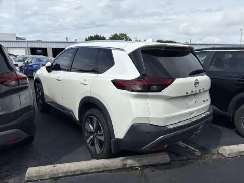 Another view of 2023 Nissan Rogue SL for sale in Morristown, TN at Morristown Nissan