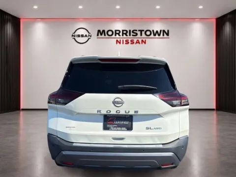 More photos of 2023 Nissan Rogue SL at Morristown Nissan, TN