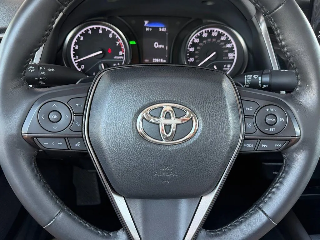 2024 Toyota Camry SE - Photo 11