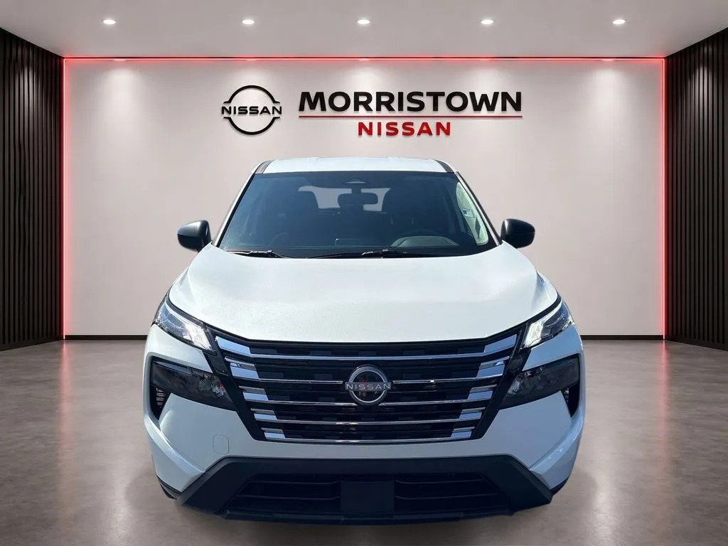 2025 Nissan Rogue S - Photo 8