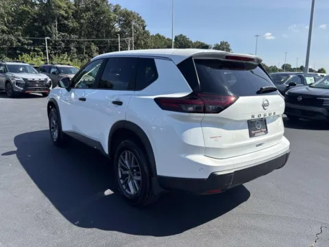 More photos of 2025 Nissan Rogue S at Morristown Nissan, TN
