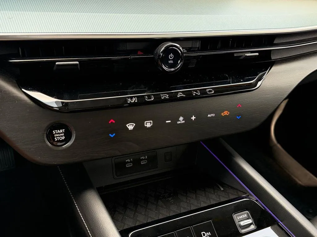 2025 Nissan Murano SL - Photo 12