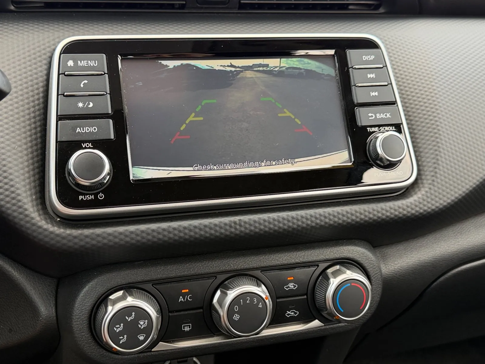 2025 Nissan KICKS PLAY Base - Photo 10