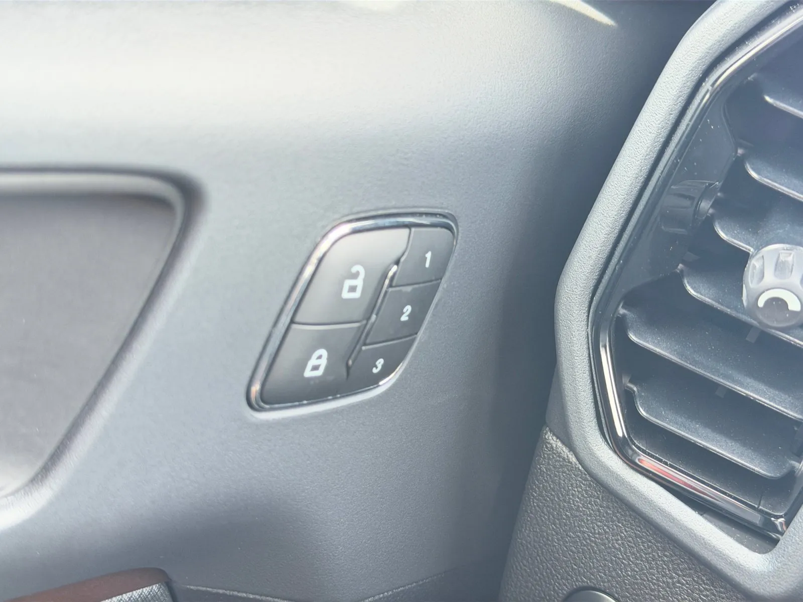2024 Ford Bronco Sport Outer Banks - Photo 17