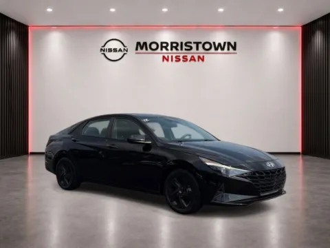 Black 2022 Hyundai Elantra SEL for sale in Morristown, TN