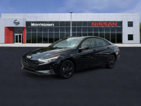 Black 2022 Hyundai Elantra SEL for sale in Morristown, TN