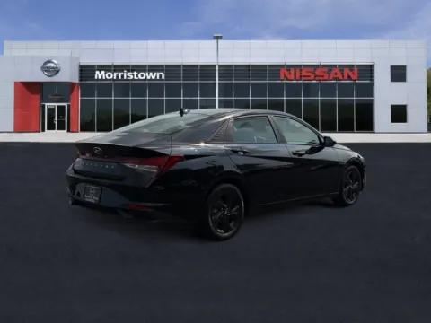More photos of 2022 Hyundai Elantra SEL at Morristown Nissan, TN