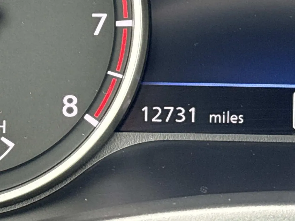 2025 Nissan Sentra SV - Photo 37