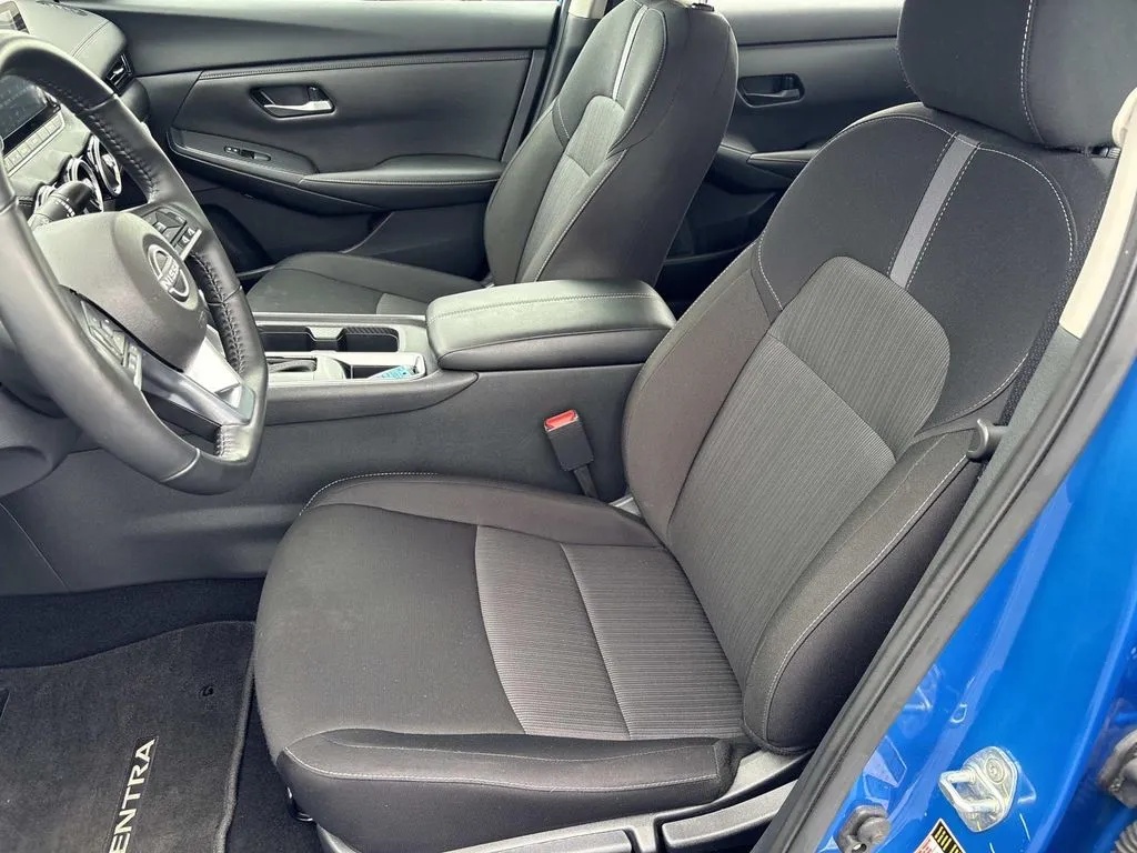 2025 Nissan Sentra SV - Photo 28