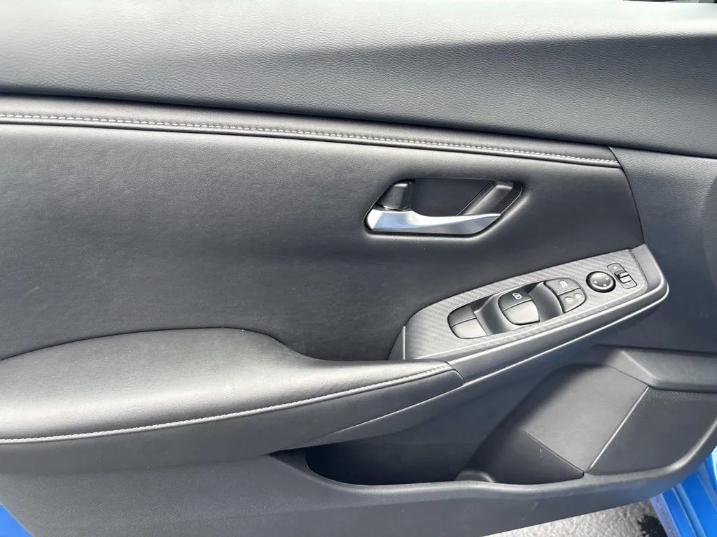 2025 Nissan Sentra SV - Photo 26