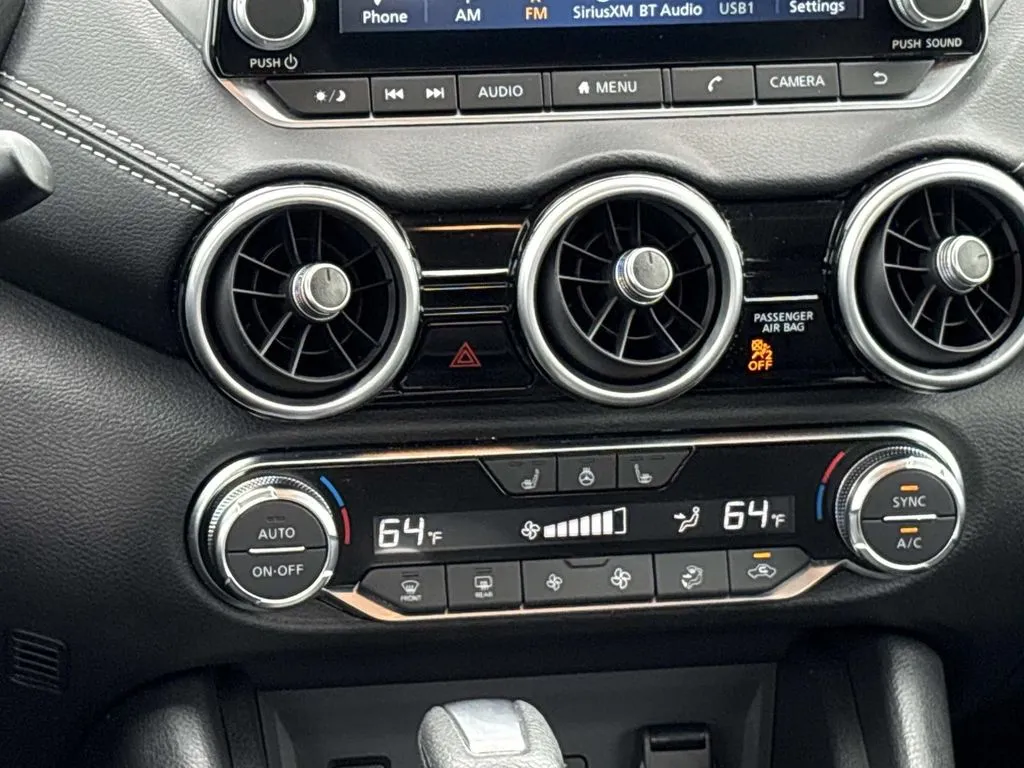 2025 Nissan Sentra SV - Photo 15
