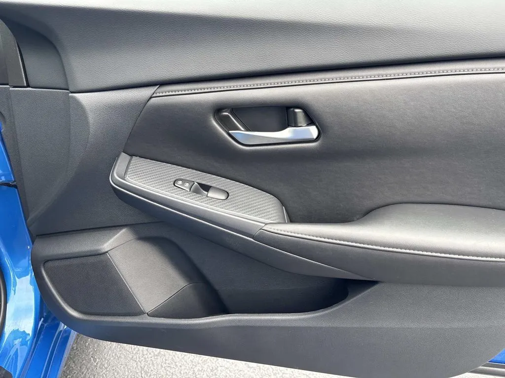 2025 Nissan Sentra SV - Photo 23