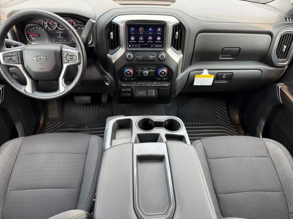 2020 Chevrolet Silverado 1500 RST - Photo 7