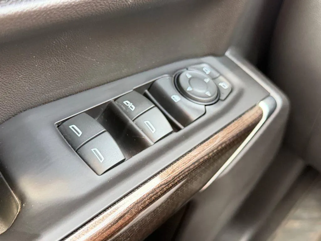 2020 Chevrolet Silverado 1500 RST - Photo 16
