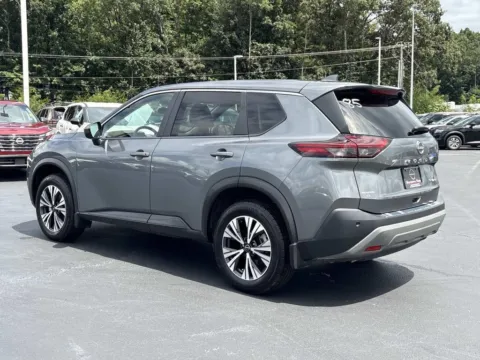 More photos of 2023 Nissan Rogue SV at Morristown Nissan, TN