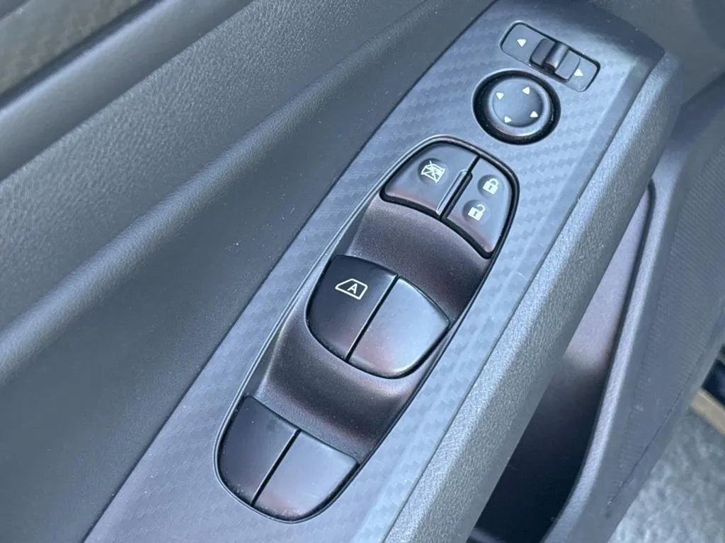2024 Nissan Altima S - Photo 26