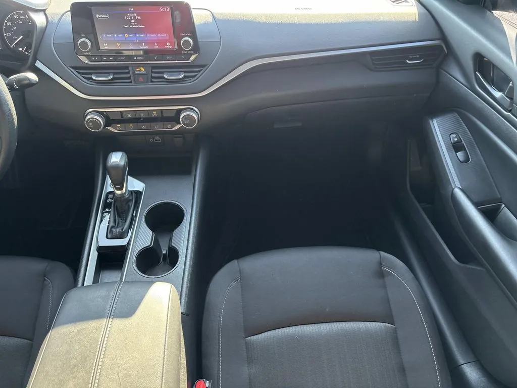 2024 Nissan Altima S - Photo 13