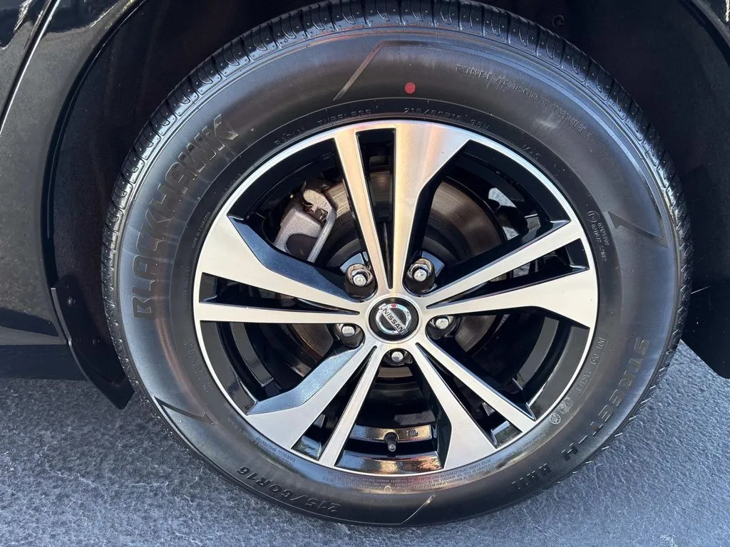 2024 Nissan Altima S - Photo 11