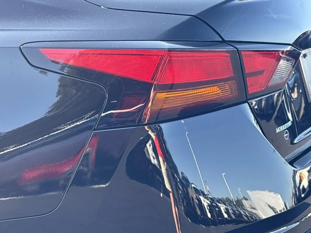 2024 Nissan Altima S - Photo 10
