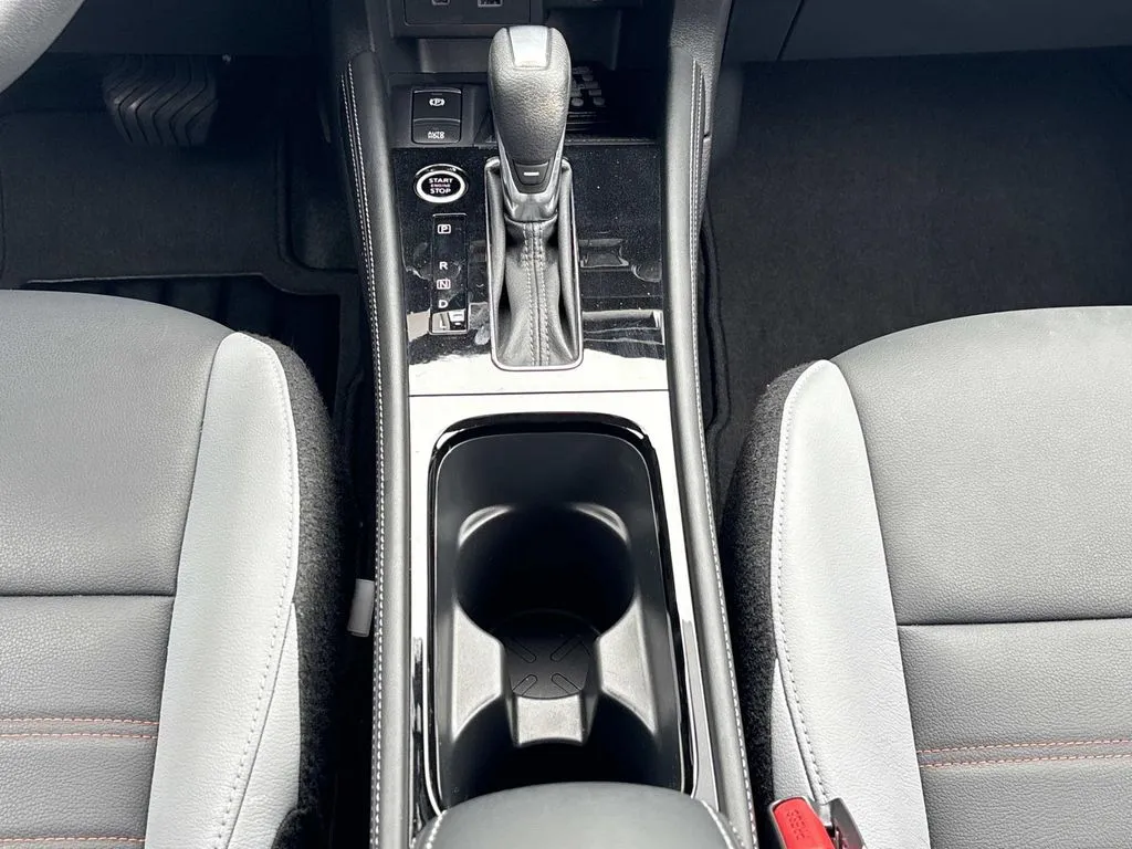 2024 Nissan Kicks SR - Photo 17