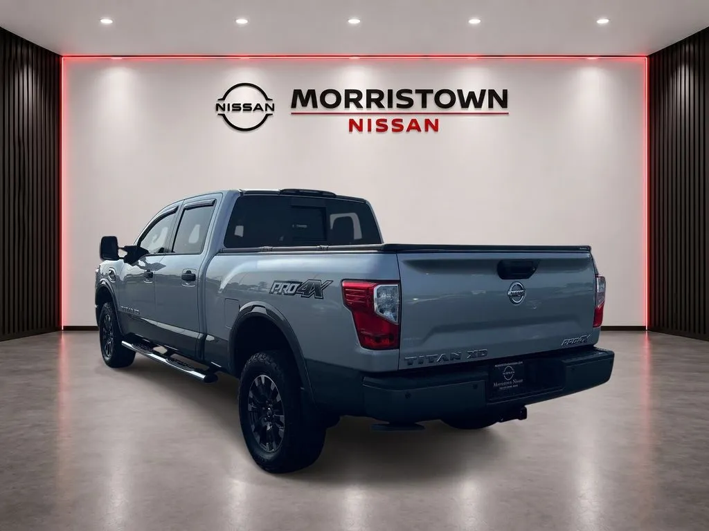 2019 Nissan Titan XD Pro-4X - Photo 5