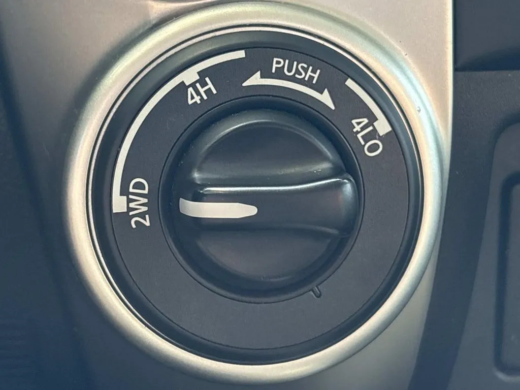 2019 Nissan Titan XD Pro-4X - Photo 32