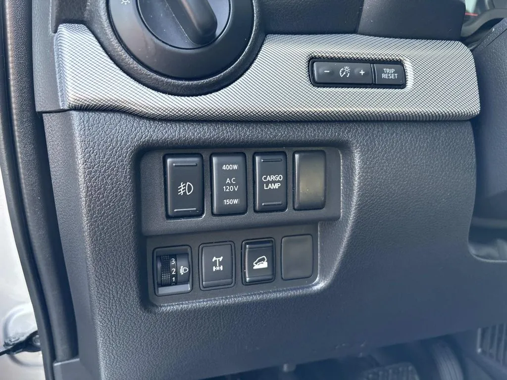 2019 Nissan Titan XD Pro-4X - Photo 29