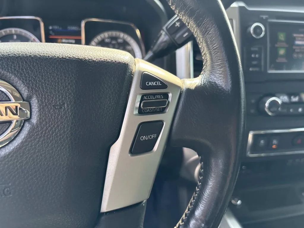 2019 Nissan Titan XD Pro-4X - Photo 31