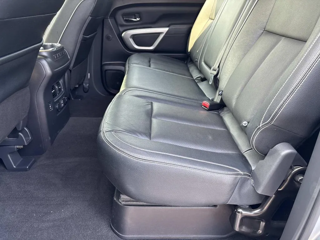 2019 Nissan Titan XD Pro-4X - Photo 19