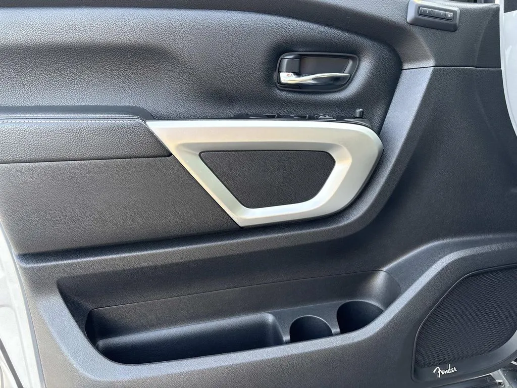 2019 Nissan Titan XD Pro-4X - Photo 27
