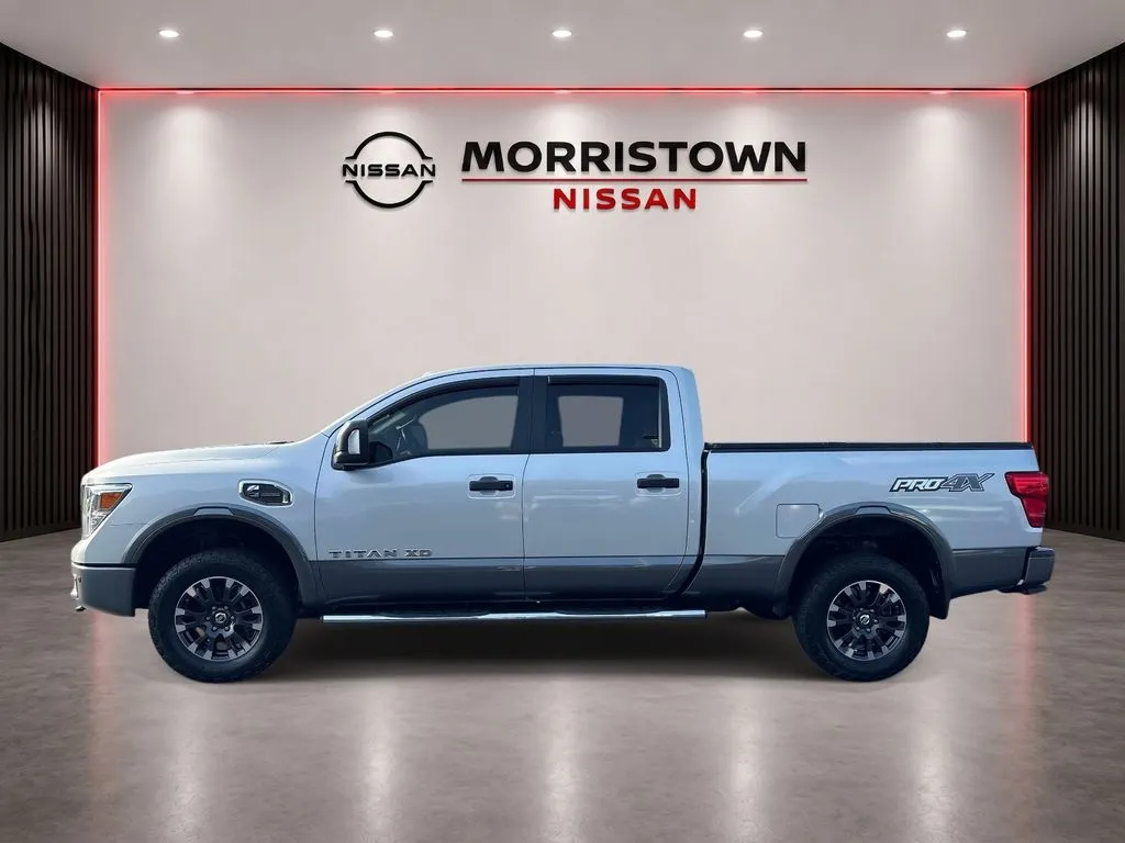 2019 Nissan Titan XD Pro-4X - Photo 6