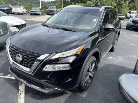 Another view of 2023 Nissan Rogue SL for sale in Morristown, TN at Morristown Nissan