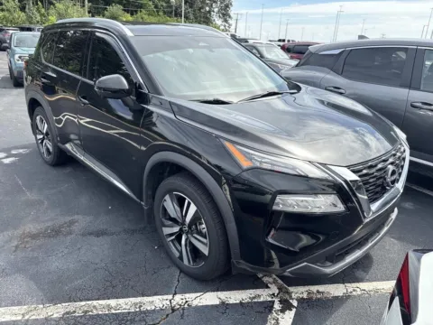 Black 2023 Nissan Rogue SL for sale in Morristown, TN